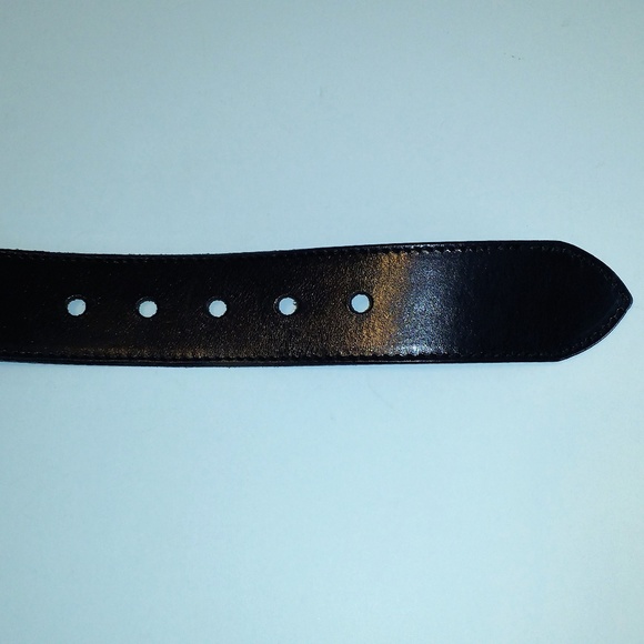 Jennifer Graham black leather etched buckle belt - Picture 6 of 8